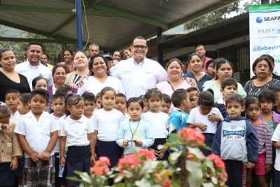 Cumple Seapal compromiso con el Preescolar Salvador Novo