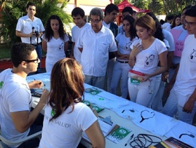 Se Inscriben Universitarios al Programa ‘Sí por la Salud’