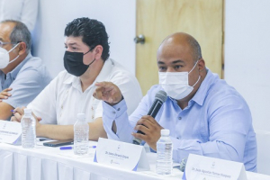 Buscarán flexibilizar restricciones en PV para no afectar bares y antros