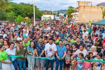 Vecinos del Palmar del Progreso celebran la inauguración de su nuevo Parque Tukilandia