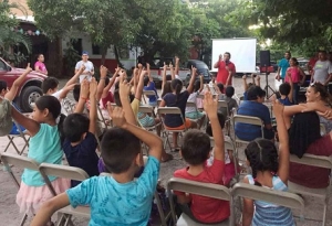 RECIBEN A LA GALLADA EN LA LÓPEZ MATEOS