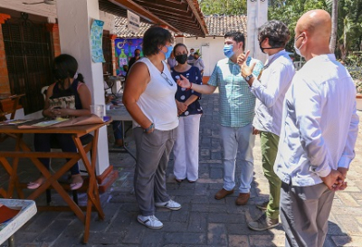 Entrega alcalde 1ª etapa de rehabilitación de la Isla del Río Cuale