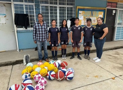 Escuelas de Vallarta se beneficiaron con material de construcción y deportivo