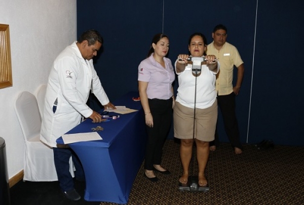 Lleva DIF programa ‘Por un Peso Saludable’ a empresas