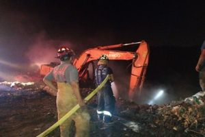 Contralan incendio en el vertedero “El Breño”