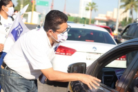 Sol a sol y de frente, Roberto González sigue haciendo campaña federal