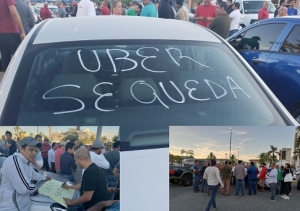 Repudian en Vallarta las medidas de Alfaro vs taxis Uber; bloquean la avenida principal del puerto