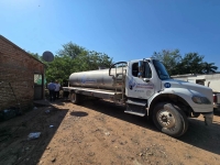 Gobierno de Bahía de Banderas lleva apoyo de saneamiento a Aguamilpa