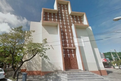 Sicarios irrumpen en iglesia y ‘levantan’ a presunto narco en Veracruz