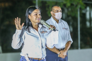 Todo el apoyo a mujeres y madres jefas de familia; Lupita dará créditos a fondo perdido