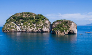 El misterio de los buzos que desaparecieron en los Arcos de Mismaloya y por qué no debe construirse un espigón