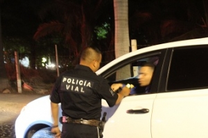 Continúan operativos de Vialidad y Salvando Vidas en Puerto Vallarta