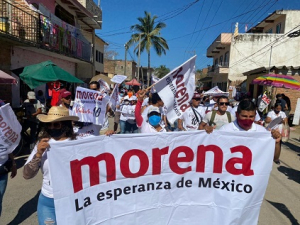 Nueve años de promesas sin cumplir; Profesor Luis Michel