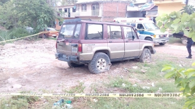 Muere dentro de una vieja camioneta un alcohólico en la colonia “El Calvario”