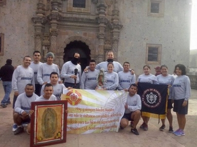 Bomberos de PV portan antorcha Guadalupana