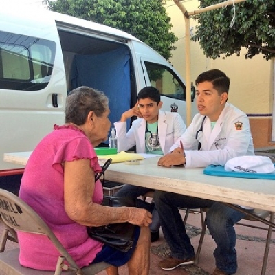 Lleva CUCosta Brigadas Universitarias al municipio de Tomatlán