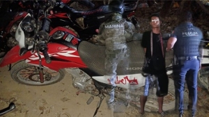Otro motociclista que se creyó rápido y furioso fue detenido en operativo al tratar de darse a la fuga
