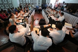 Aprueban en sesión de cabildo descuentos del 75% en multas y recargos