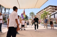Fortalece Jalisco su posicionamiento turístico con visita de leyenda del futbol Roberto Carlos