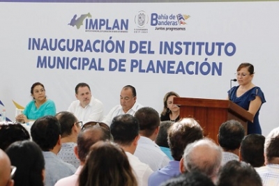 Inaugura Jaime Cuevas el Instituto Municipal de Planeación de BB