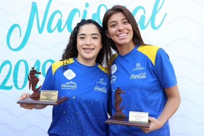 Entrega Gobierno Municipal de PV becas a niños y jóvenes deportistas