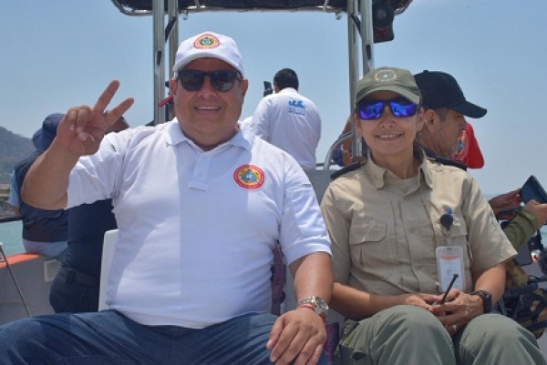 Seguridad reforzada en playas de Vallarta por Protección Civil y Bomberos