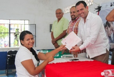 Reconoce Andrés González labor del INEEJAD en la región