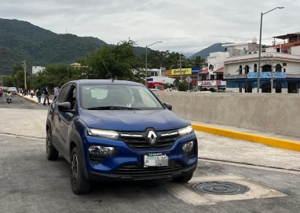 Inauguran obra de la calle de La Corregidora