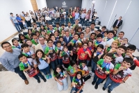 Pablo Lemus reconoció a estudiantes jaliscienses que hicieron historia en la Olimpiada Internacional de Matemáticas SIMOC 2025