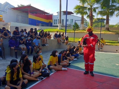 Instituciones educativas fortalecen Unidad Canina de PCyB