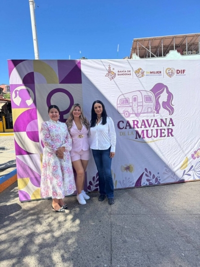 Caravana de la Mujer acercó servicios y programas a mujeres de Sayulita