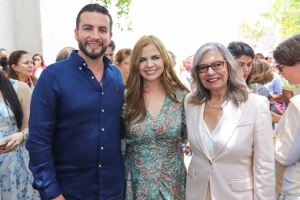 Felicita Luis Munguía a nueva Rectora del CUC
