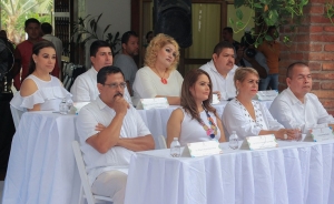 La actual administración disminuyó la deuda pública