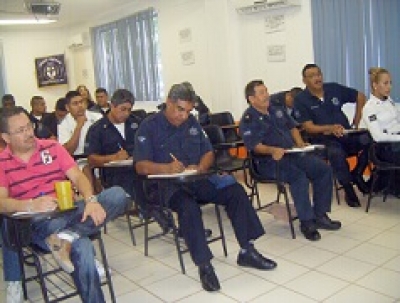 Capacitan a policías sobre protocolos de Alerta Amber