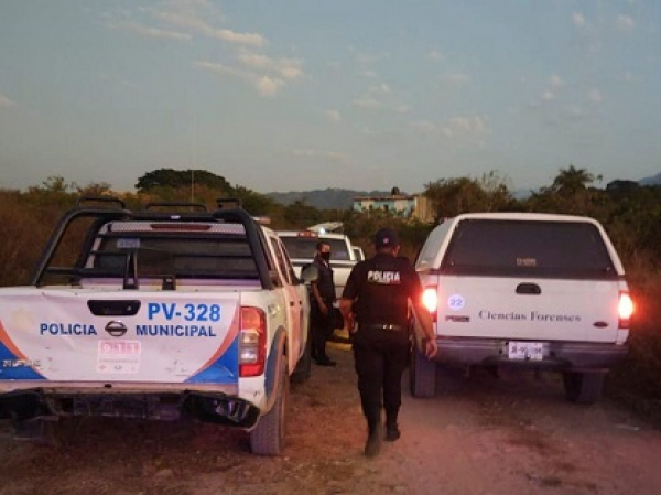 Hallan cuerpo mutilado de hombre en la colonia Chula Vista de Ixtapa