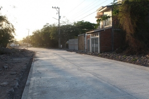Villas Universidad y Sendero de Luna tendrán un acceso digno