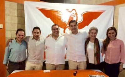 Unidad en torno a Arturo Dávalos