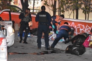 Se registran detonaciones en Palo Seco; policías disparan vs conductor de una Liberty blanca al intentar atropellarlos