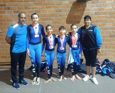 Logran vallartenses 54 medallas en Estatal de Bases de Gimnasia