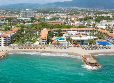 Construyen desarrollos turísticos en Puerto Vallarta sin normas ni leyes, según investigadores de la UdG