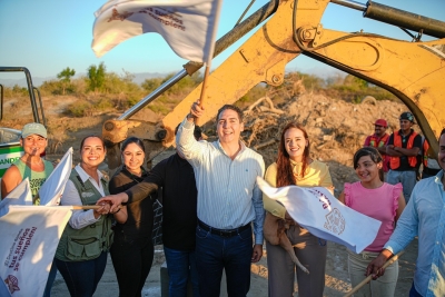 Arranca obra histórica: colocan primera piedra del Centro de Bienestar Animal en Bahía de Banderas