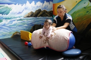 Atiende URR en horario extendido al público en general