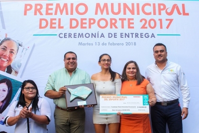 El alcalde entregó el Premio Municipal del Deporte 2017