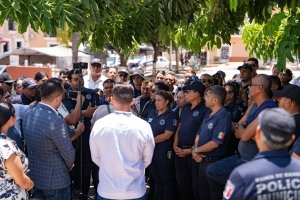 Ante el caso de policías de Bahía de Banderas detenidos, el alcalde Israel Santillán afirma que nadie está por encima de la ley