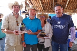 Recibió Jaime Cuevas a estudiantes de universidades de Canadá