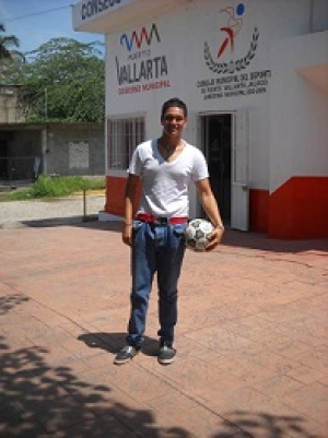 Gonzalo Ramsés, futbolista paraolímpico vallartense