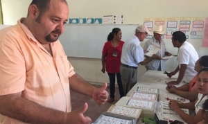 Lorena Jiménez le pone una paliza al Mochilas, quien pierde definitivamente la elección para diputado federal