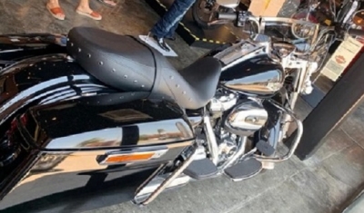 Harley Davidson cumple y regresa dinero de enganche de una motocicleta a mujer vallartense