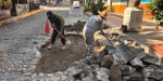 Continúan avanzando los trabajos de bacheo y...