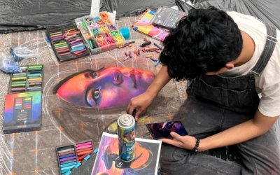 La Plaza de Armas se llena de color con el XVIII...